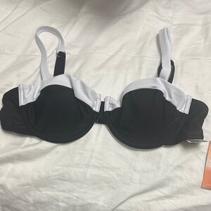 Cupshe Black and White swim top